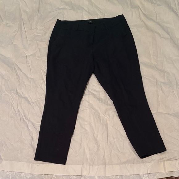 LOFT Women's Classic Black Cropped Pants - Picture 1 of 1